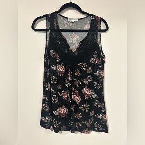 Floral Lace Sleeveless Blouse